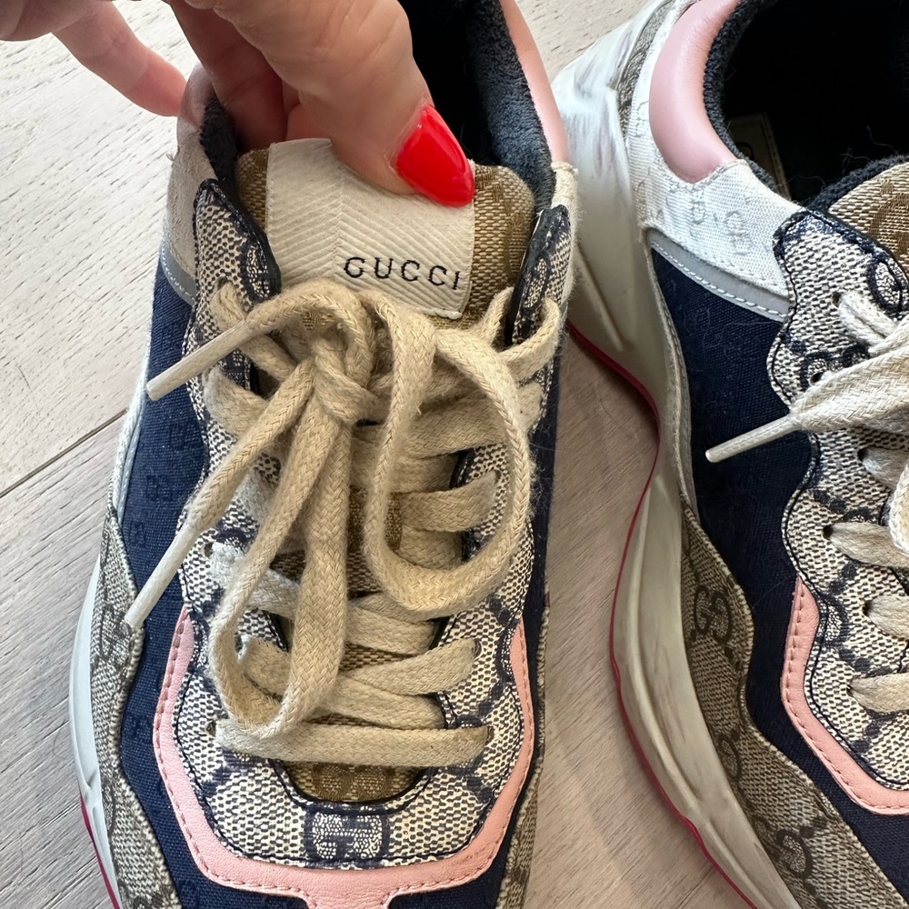 Gucci Rhyton Sneakers - Picture 3 of 6